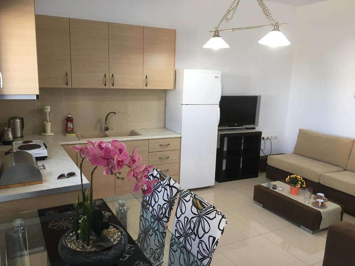 Boussetil Apartment Τήνος Εξωτερικό φωτογραφία